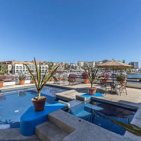Amazing Condo Overlooking Cabo Marina Pool Access